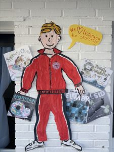 students decorate their classrooms for Book Day in Numont School